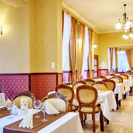 Jantar & By Zdrojowa Szálloda