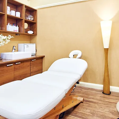 Hotel Jantar & By Zdrojowa 3*