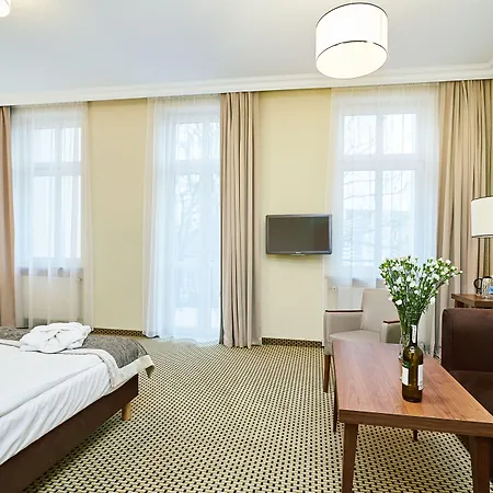 Hotel Jantar & By Zdrojowa