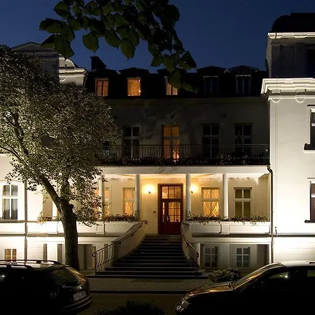 Jantar & By Zdrojowa Hotel 3*